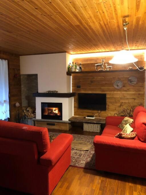 Appartamento Ampio Giardino Adiacente Piste Sci 4/6 Posti Letto ลาตุยเล ภายนอก รูปภาพ